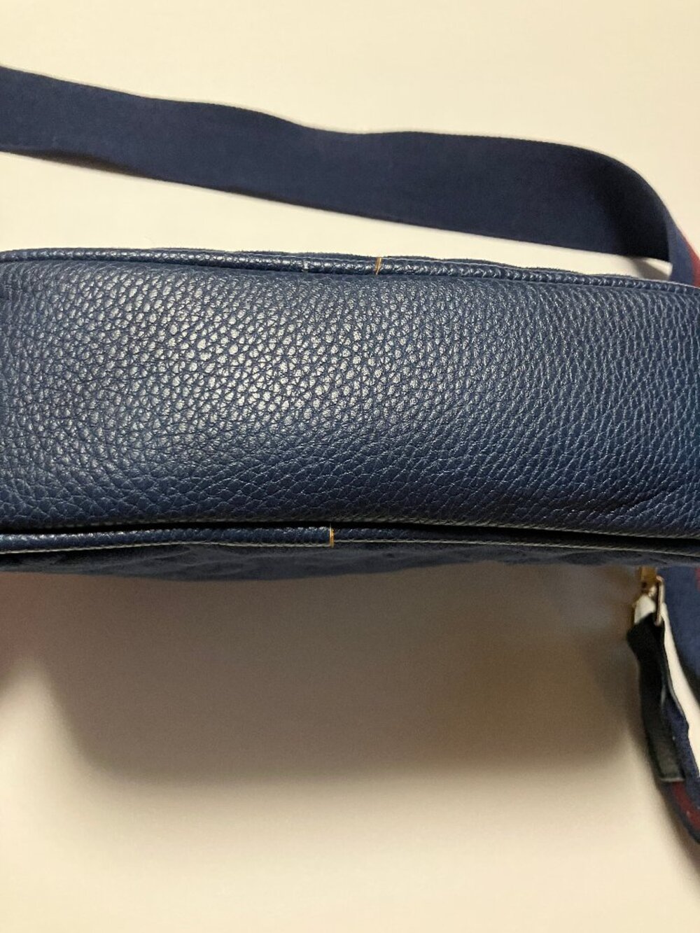 Shiraleah "Hale" Quilted Camera Crossbody Bag, Navy Blue Vegan Faux Suede - Picture 6 of 8